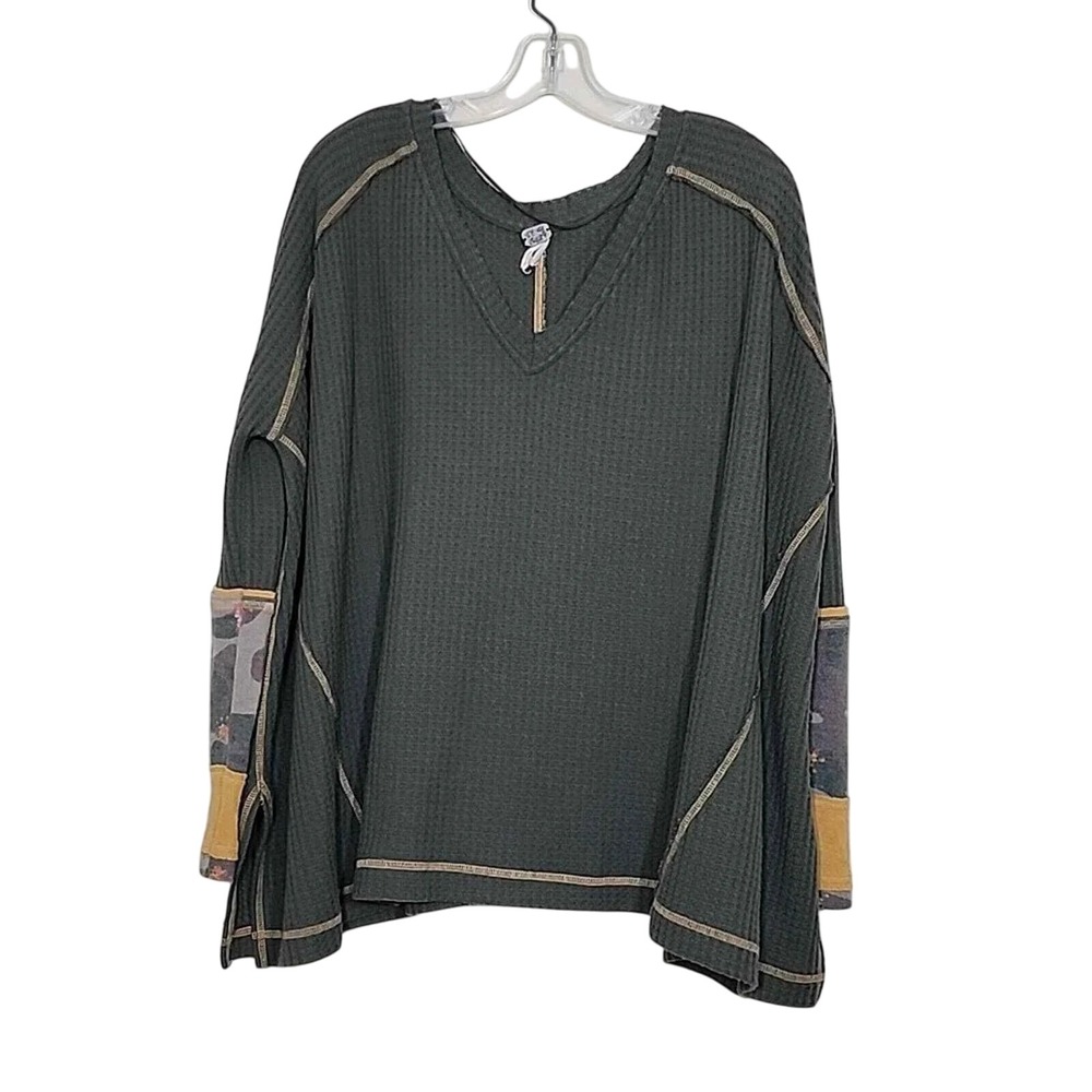 WE THE FREE Thermal Knit Top Long Sleeve Floral Detail Gray Women‎ XS